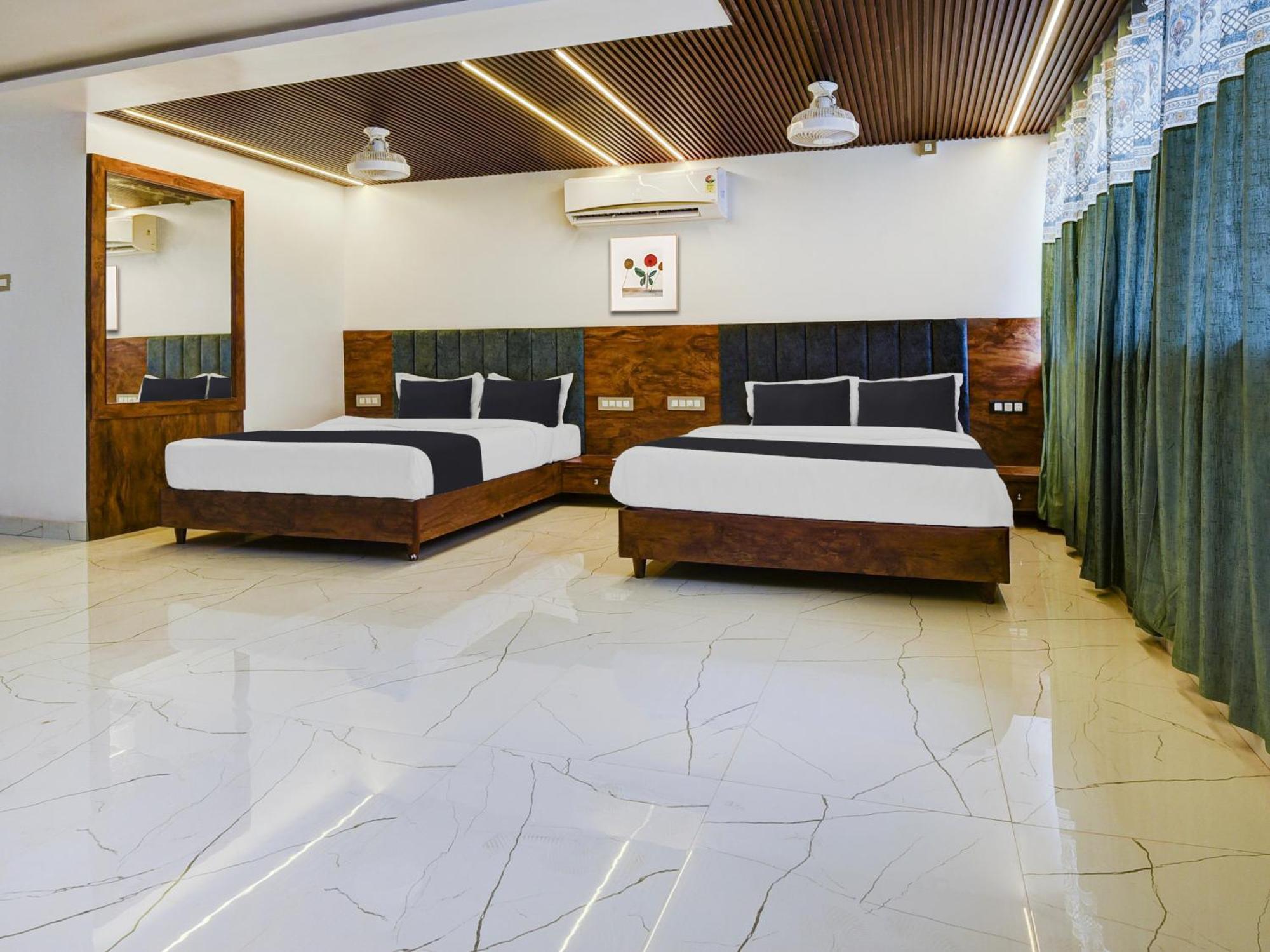 Townhouse Madgaon Hotell Raia Exteriör bild