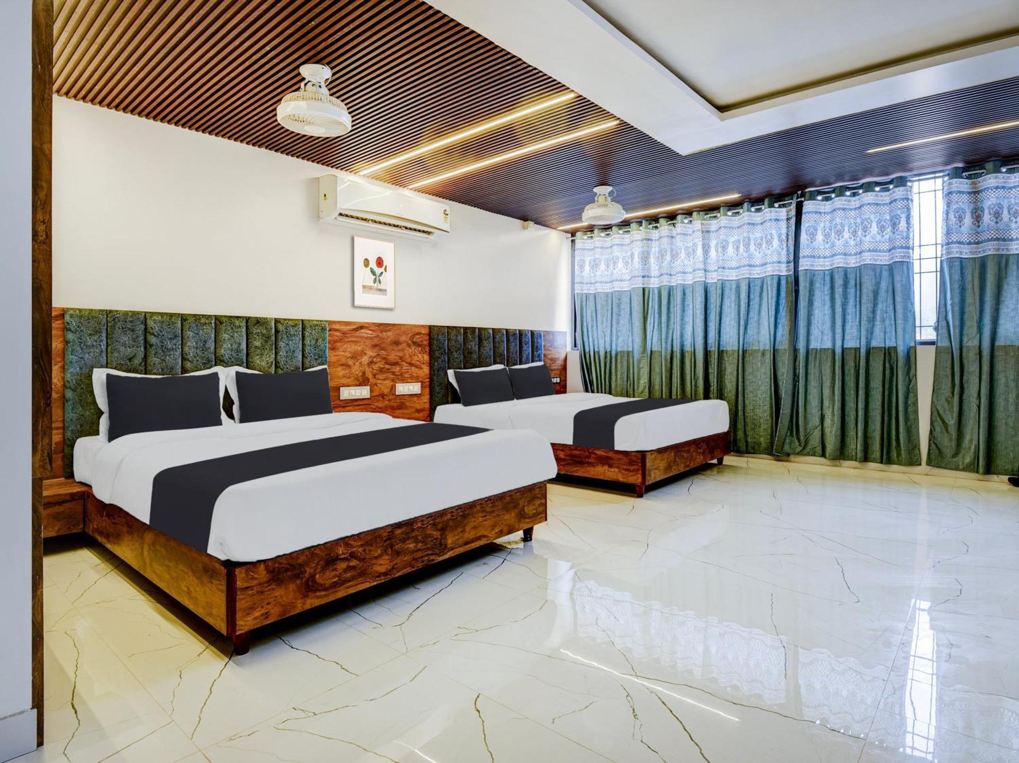 Townhouse Madgaon Hotell Raia Exteriör bild