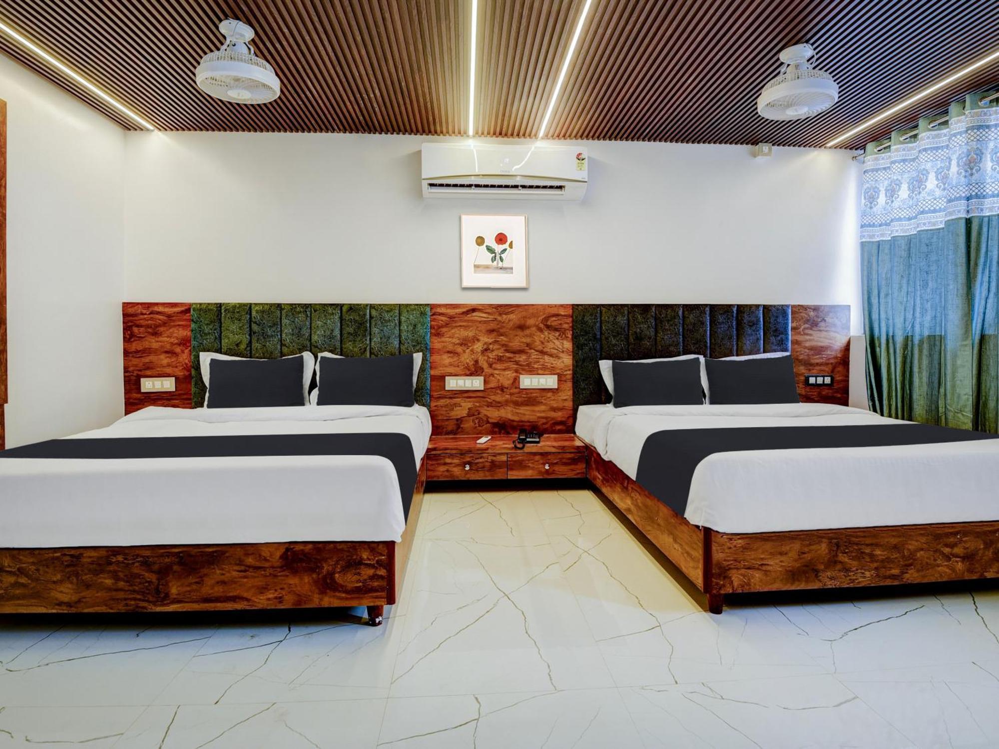 Townhouse Madgaon Hotell Raia Exteriör bild