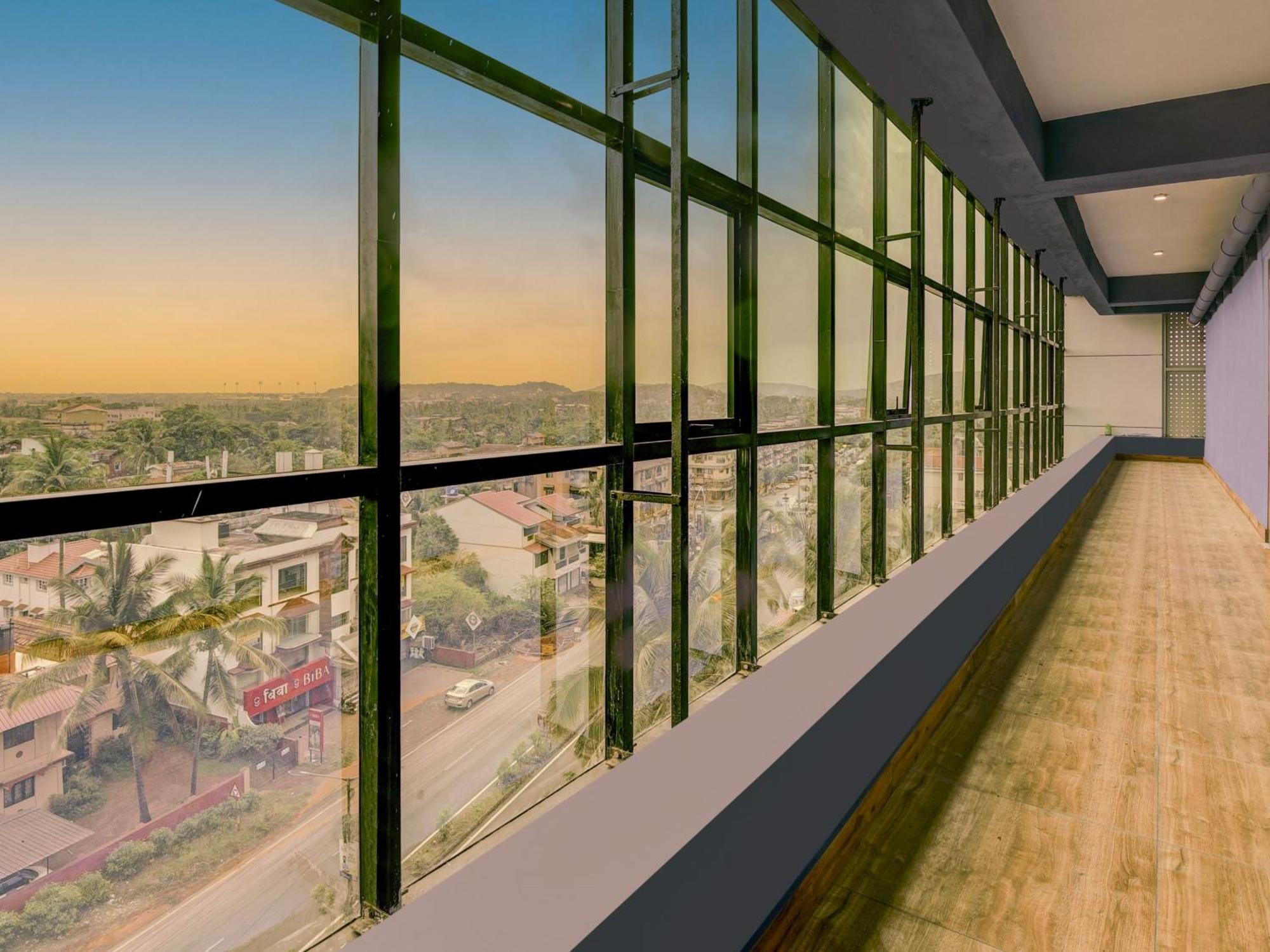Townhouse Madgaon Hotell Raia Exteriör bild
