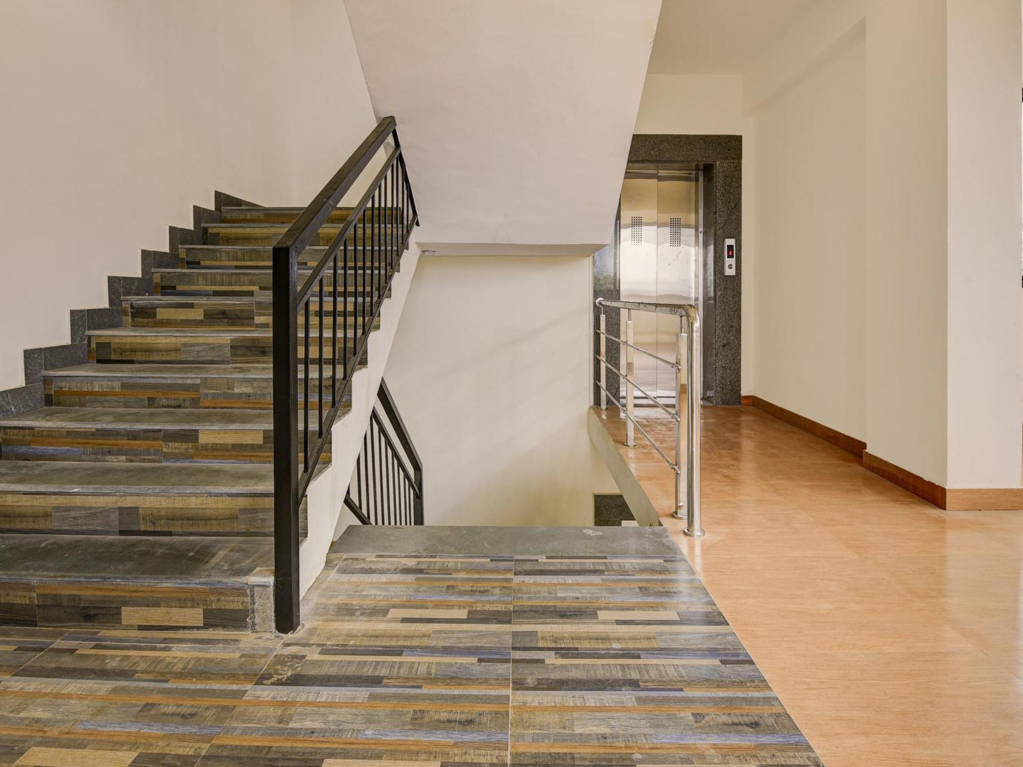 Townhouse Madgaon Hotell Raia Exteriör bild